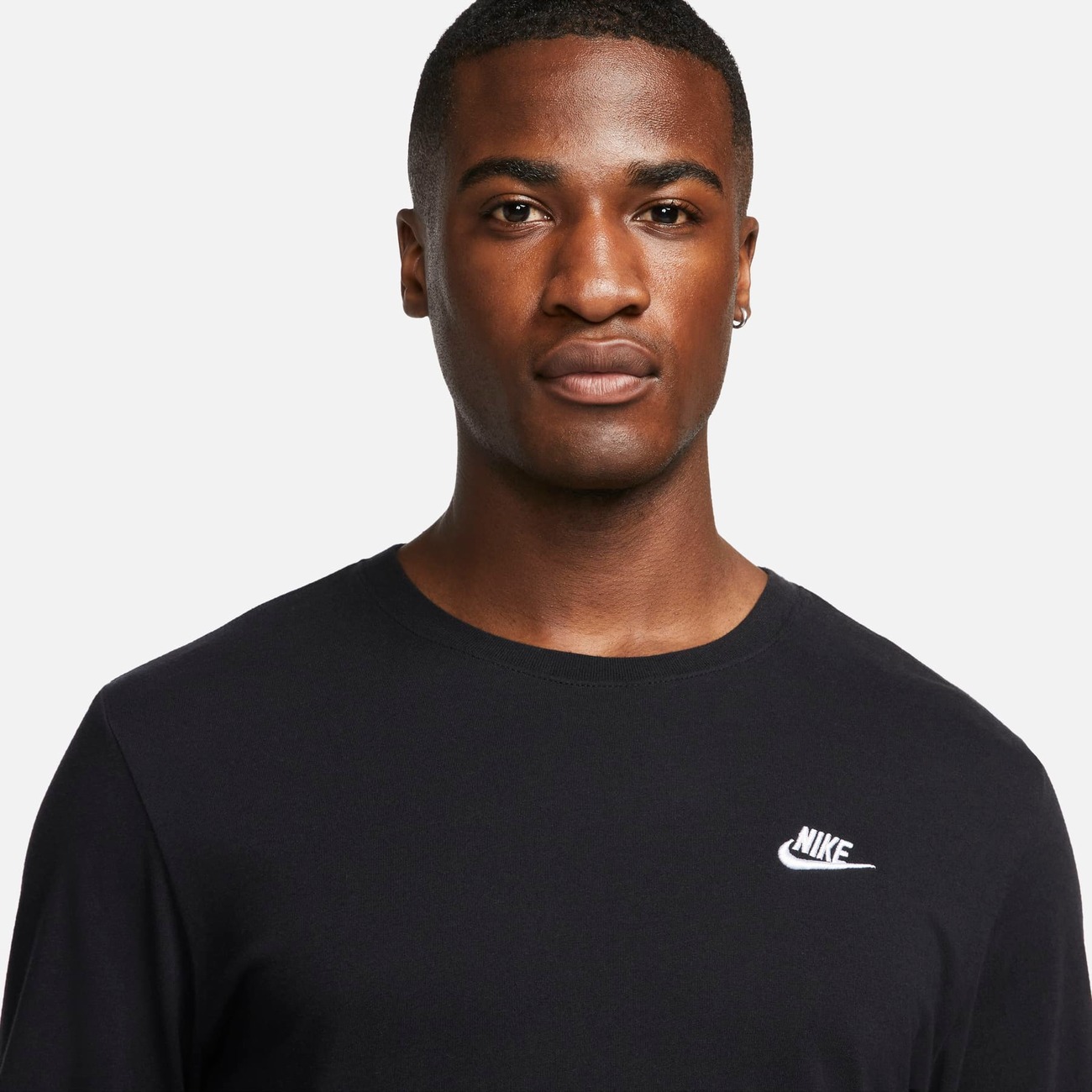 Camiseta Nike Sportswear Masculina - Foto 3