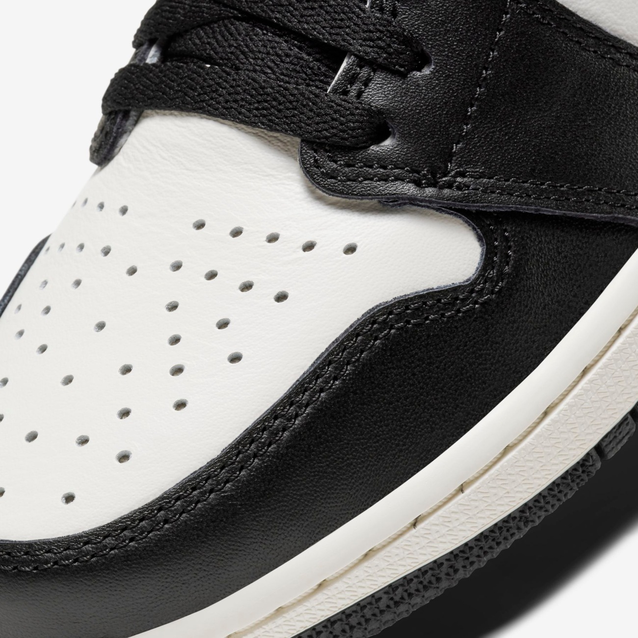 AIR JORDAN 1 RETRO HIGH OG - Nike