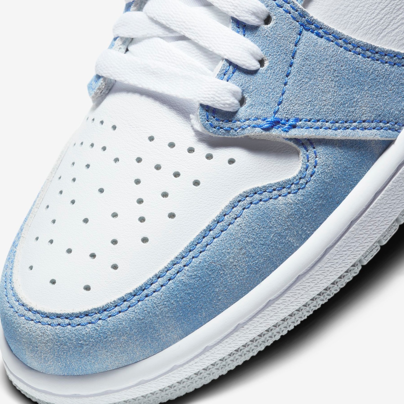 Air Jordan 1 Hyper Royal - Nike Air Jordan 1 Hyper Royal - Nike