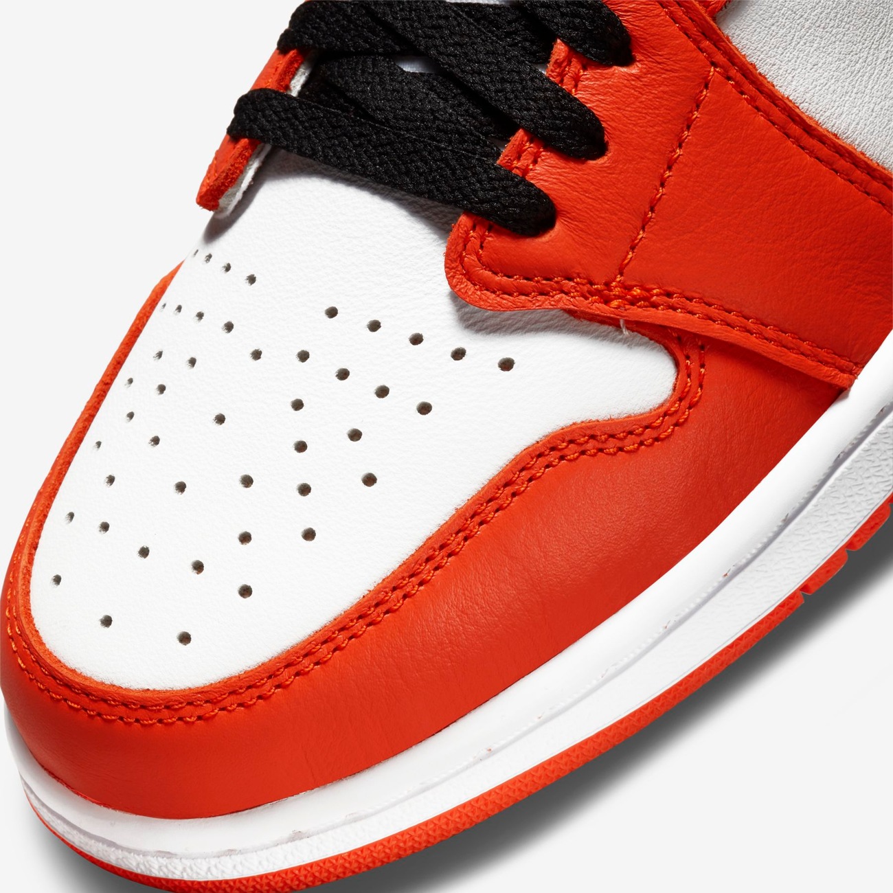 Nike Air Jordan 1 プラットフォームスニーカー Air Jordan 1 Low Starfish - Nike