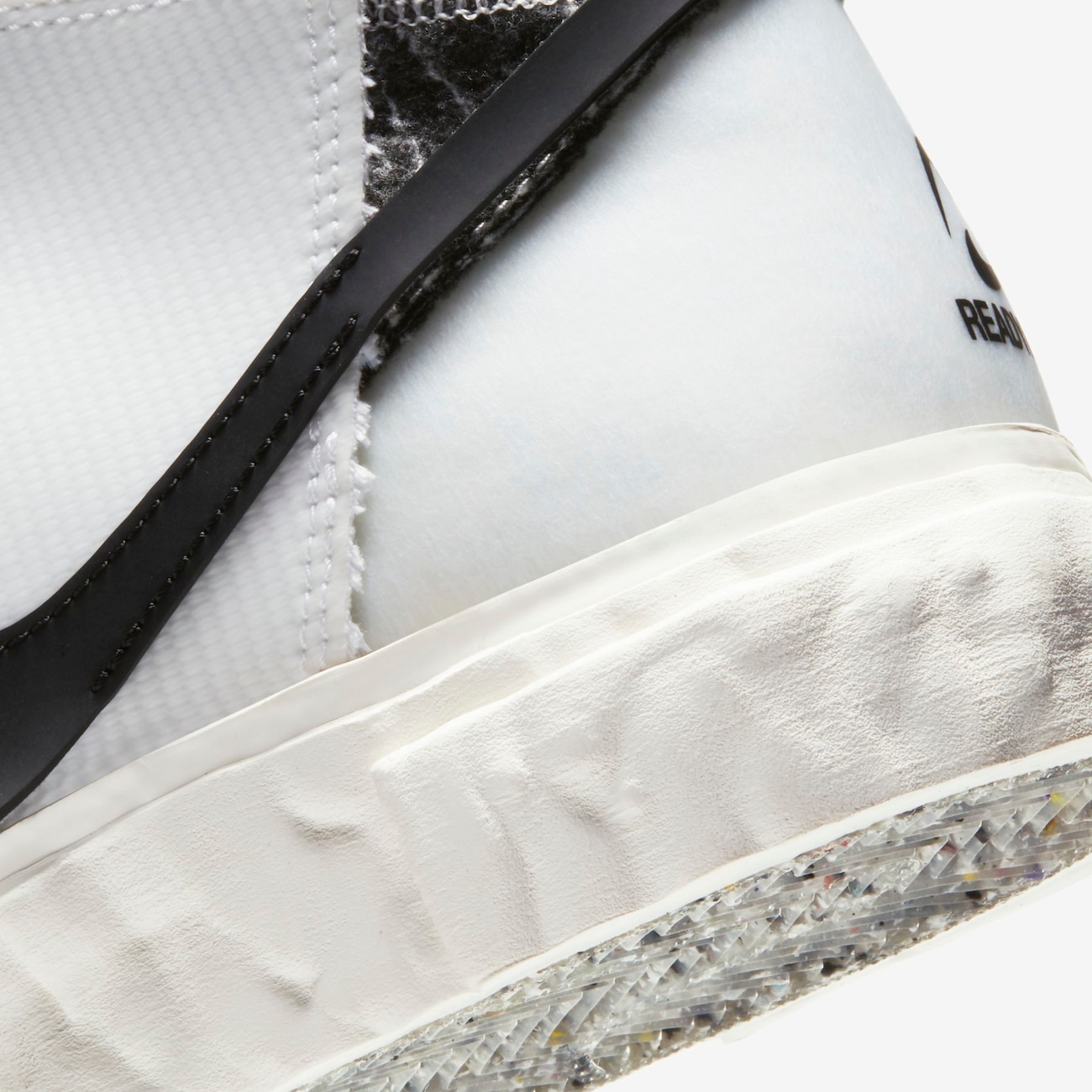 Blazer Mid x READYMADE White - Nike Blazer Mid x READYMADE White - Nike