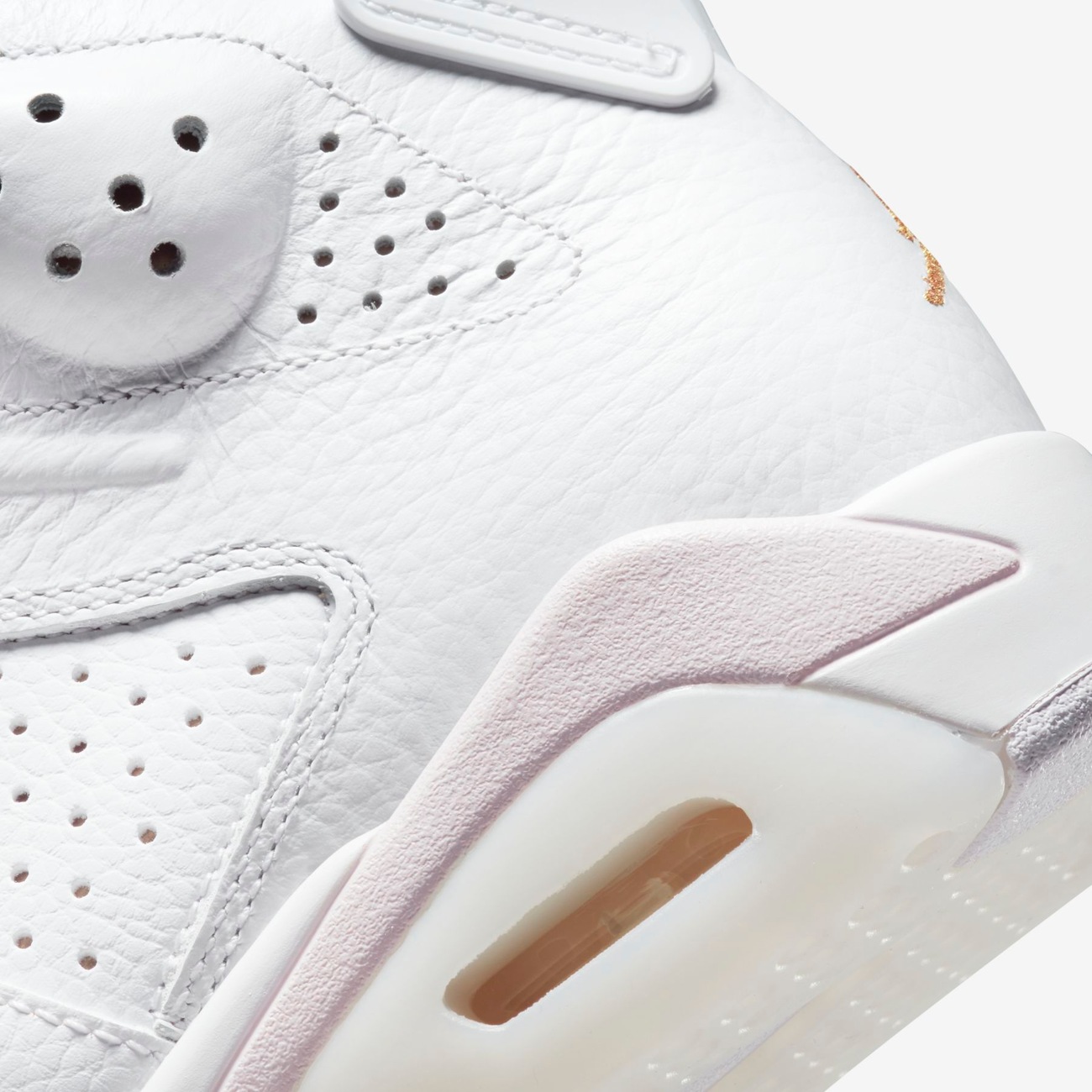 Women's Air Jordan 6 Gold Hoops - Nike