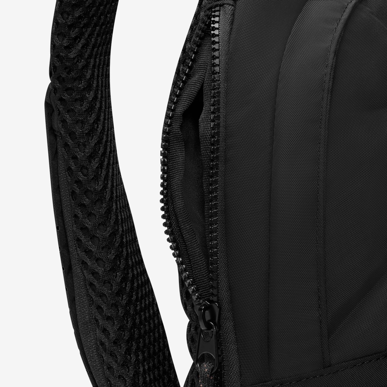 Nike sling cheap bag black