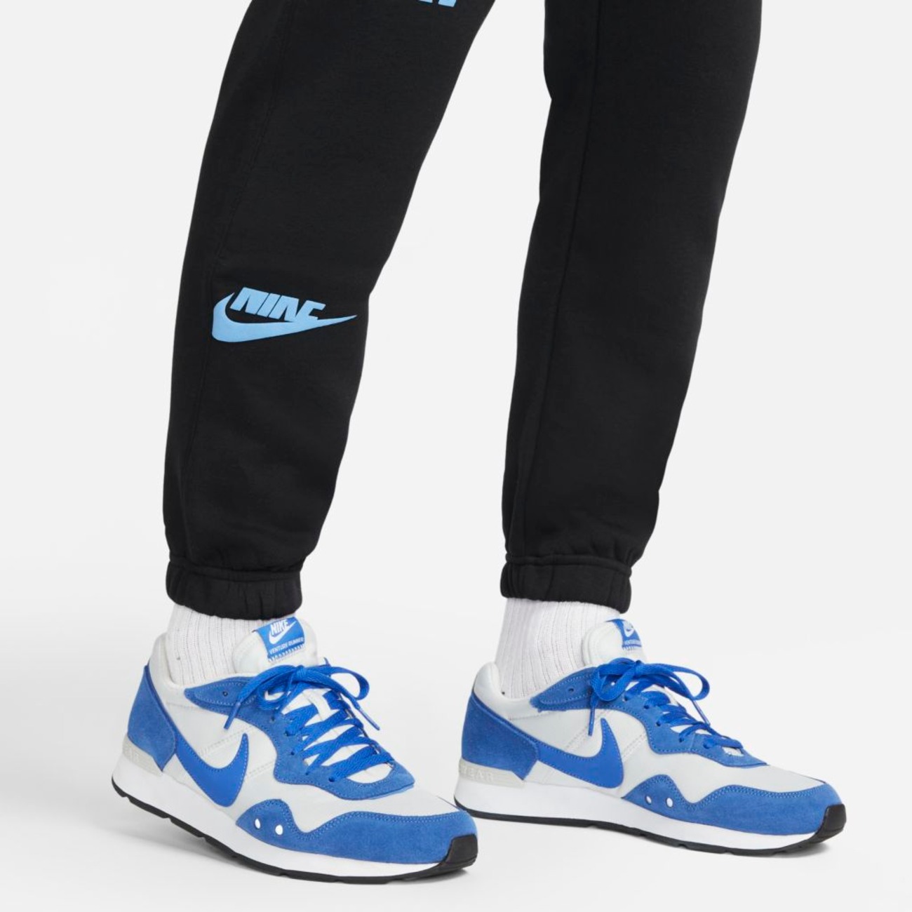 Calça Nike Sportswear Sport Essentials+ Masculina - Foto 4