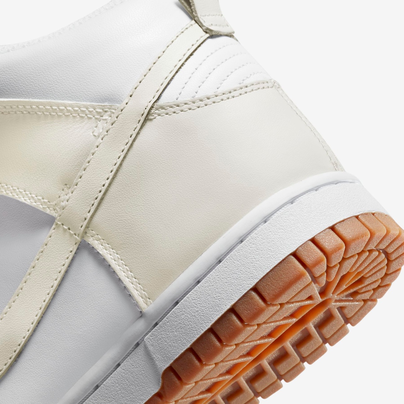 Tênis Nike Dunk High Feminino - Nike Tênis Nike Dunk High Feminino - Nike