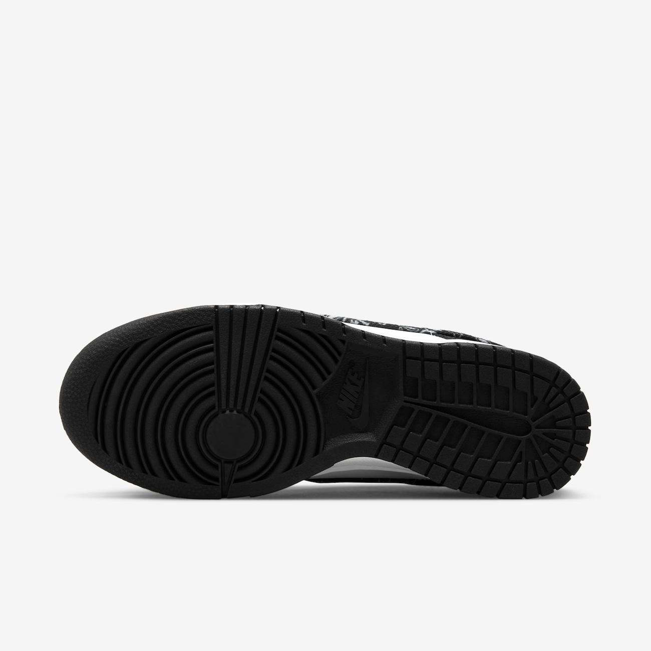 WOMEN´S NIKE DUNK LOW BLACK PAISLEY - Nike WOMEN´S NIKE DUNK LOW BLACK PAISLEY - Nike