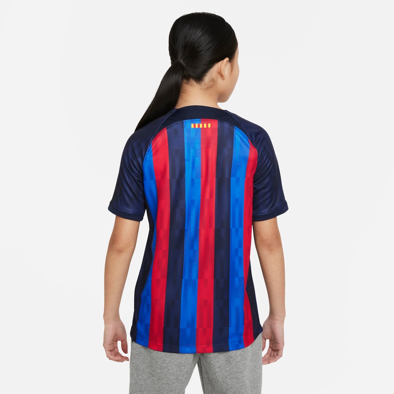 Camisa Nike Barcelona I 2022/2023 Torcedor Infantil - Foto 2