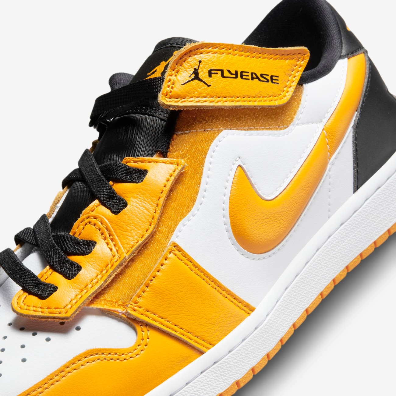 Nike Air Jordan 1 Low FlyEase 新品 Tênis Air Jordan 1 Low FlyEase Masculino - Nike