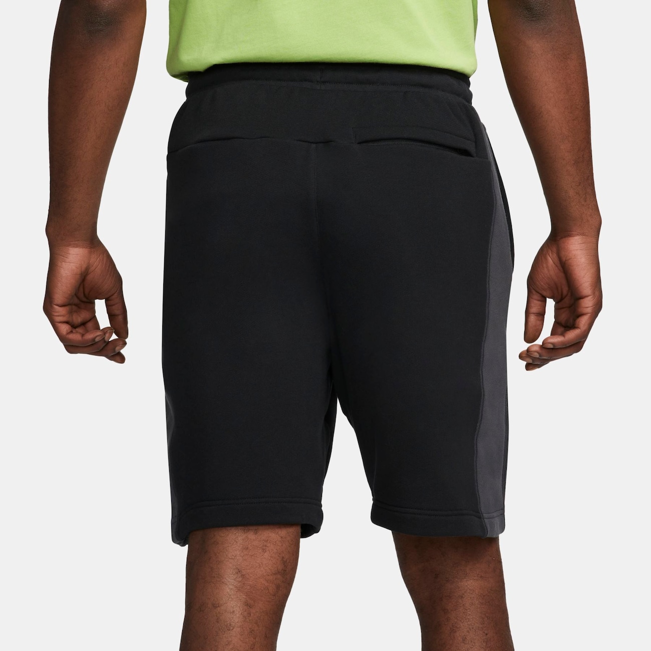 Nike tech hotsell black shorts