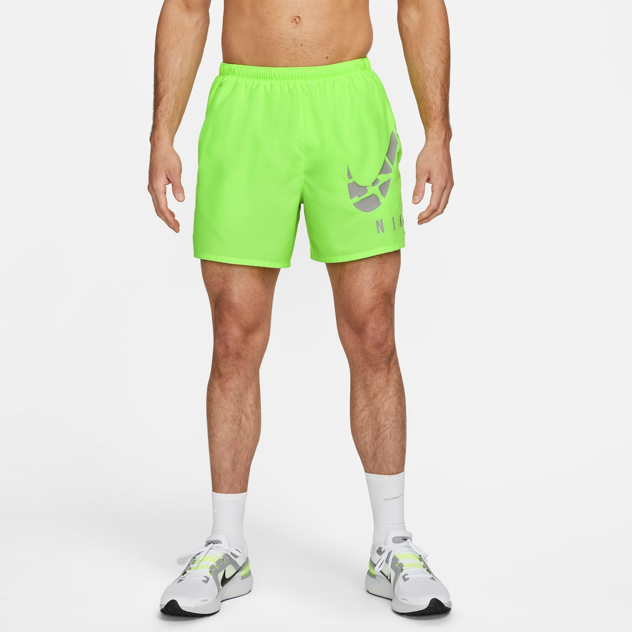Shorts Nike Dri-FIT Challenger - Masculino em Promoção