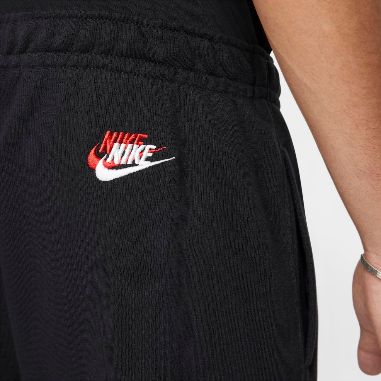 Calça Nike Sportswear Essentials+ Masculina - Foto 7