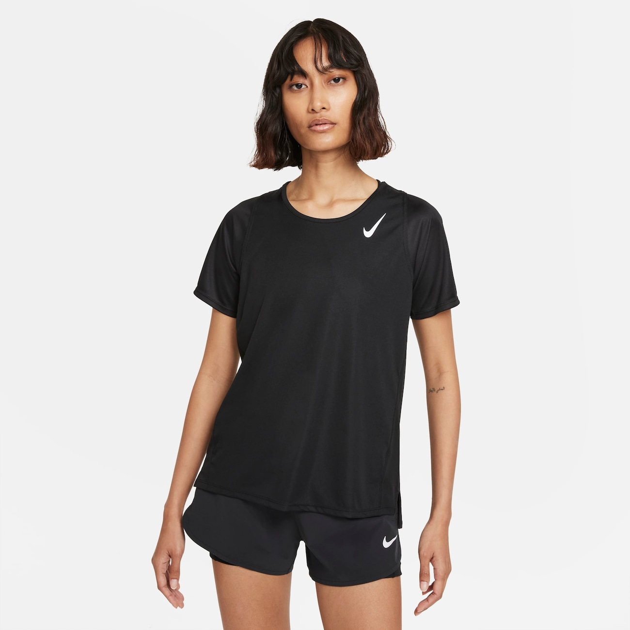 Camiseta Nike Dri-FIT Race Feminina