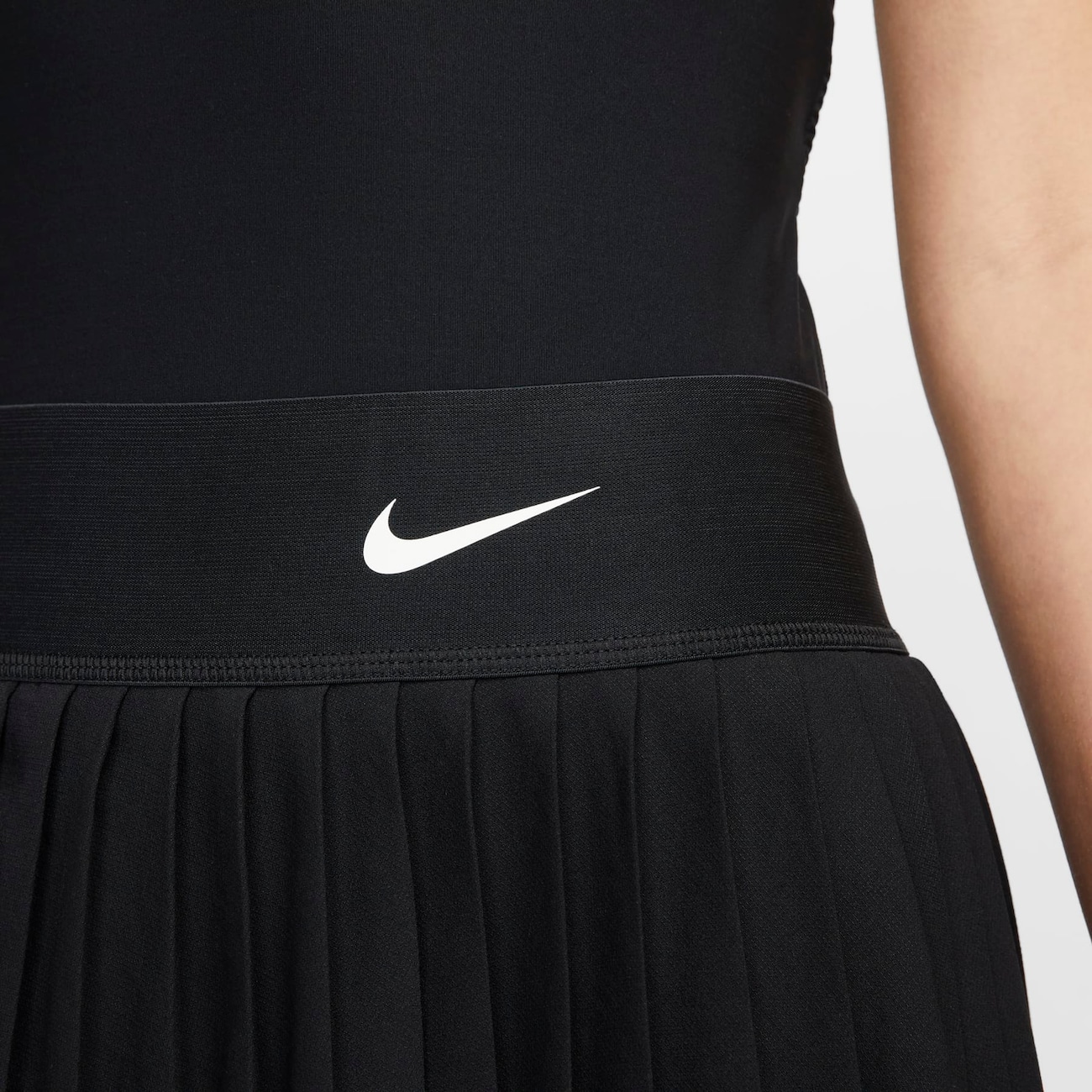 Saia Nikecourt Dri-fit Advantage Feminina