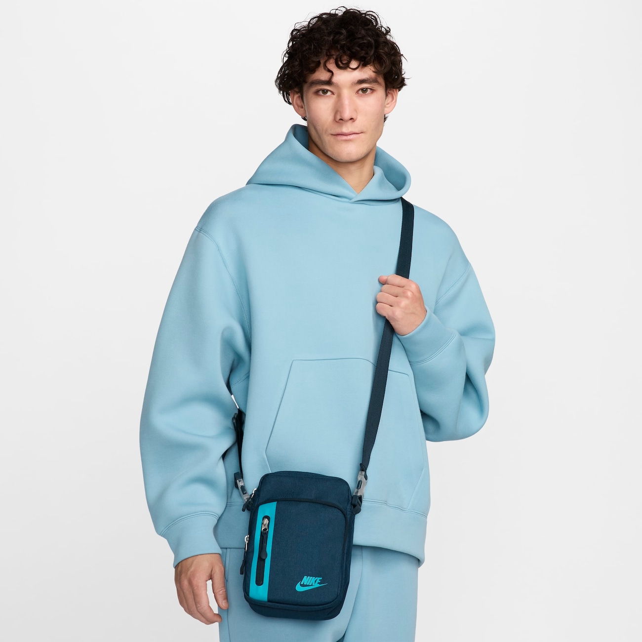 Bolsa Transversal Nike Elemental Premium Unissex