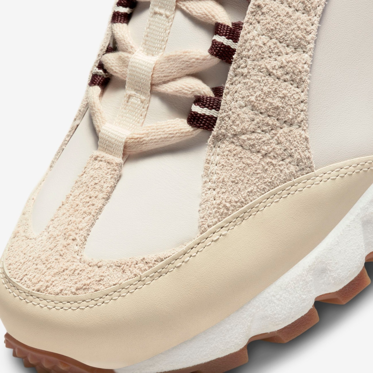 AIR HUMARA x JACQUEMUS - Nike