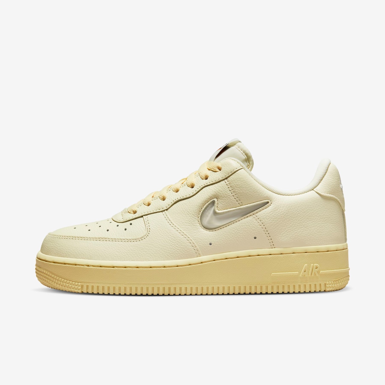 Nike air force hot sale 1 07 cream