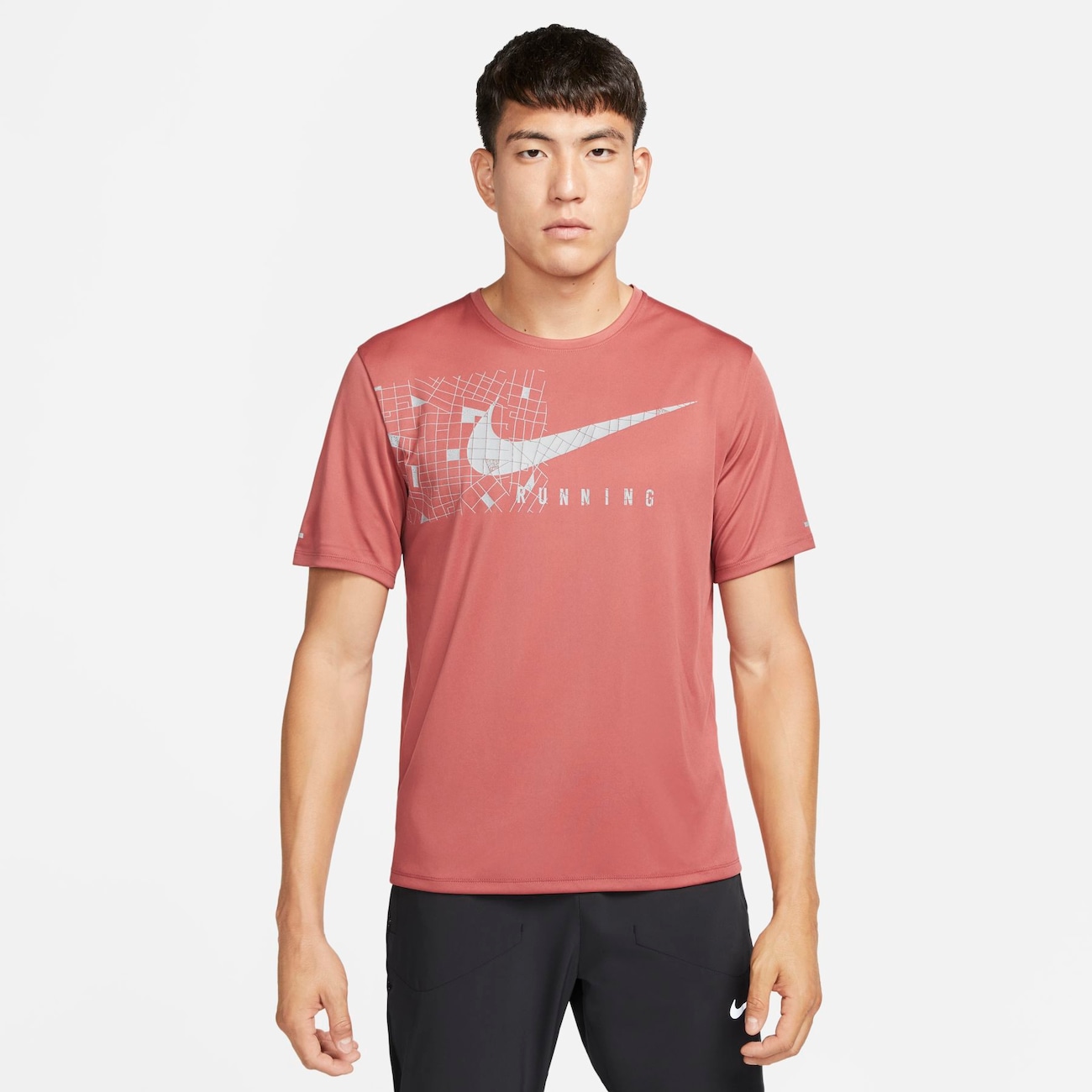 Camiseta Nike Dri-FIT UV Miler Run Division Masculina