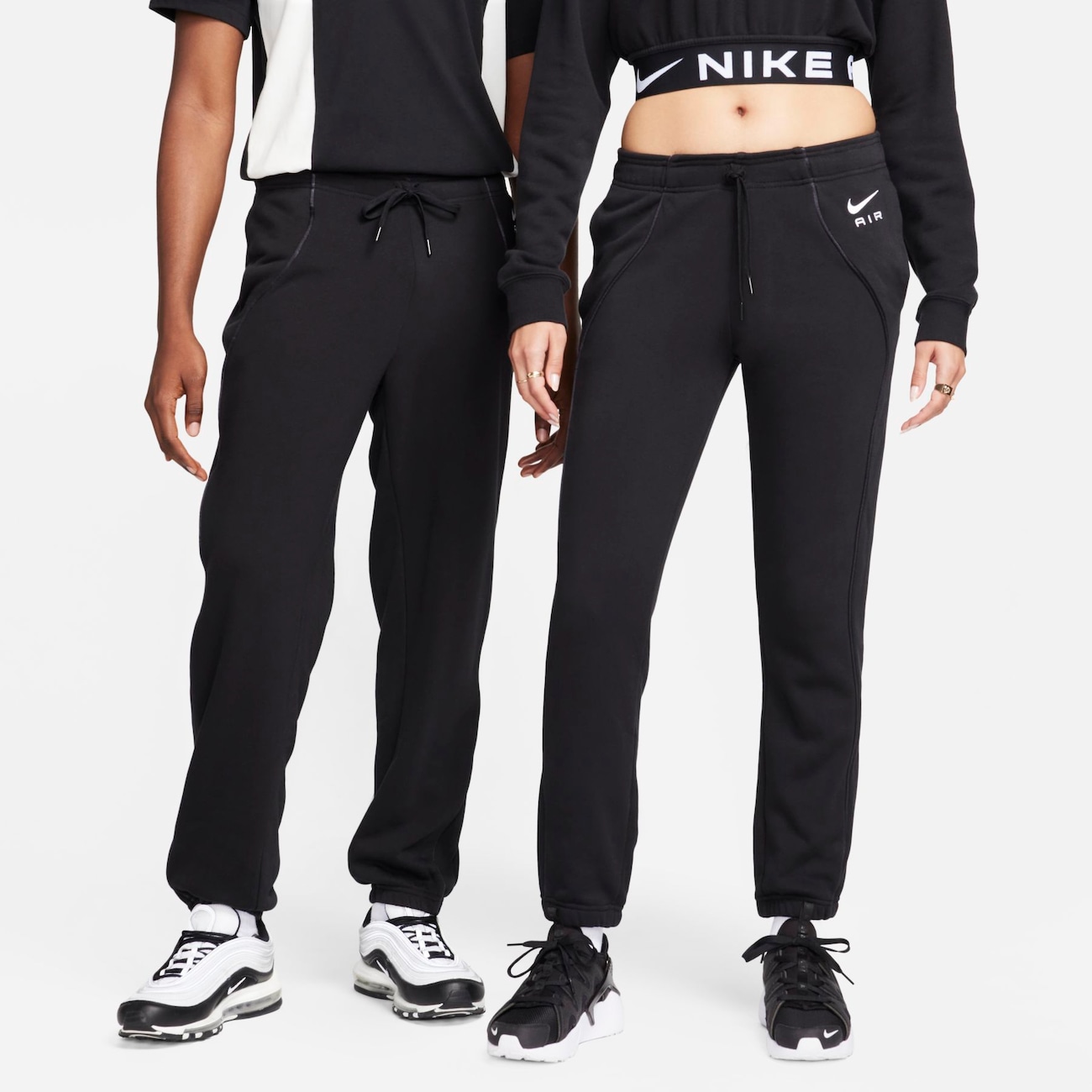 Nike Air-joggers i fleece med mellemhøj talje til kvinder - sort
