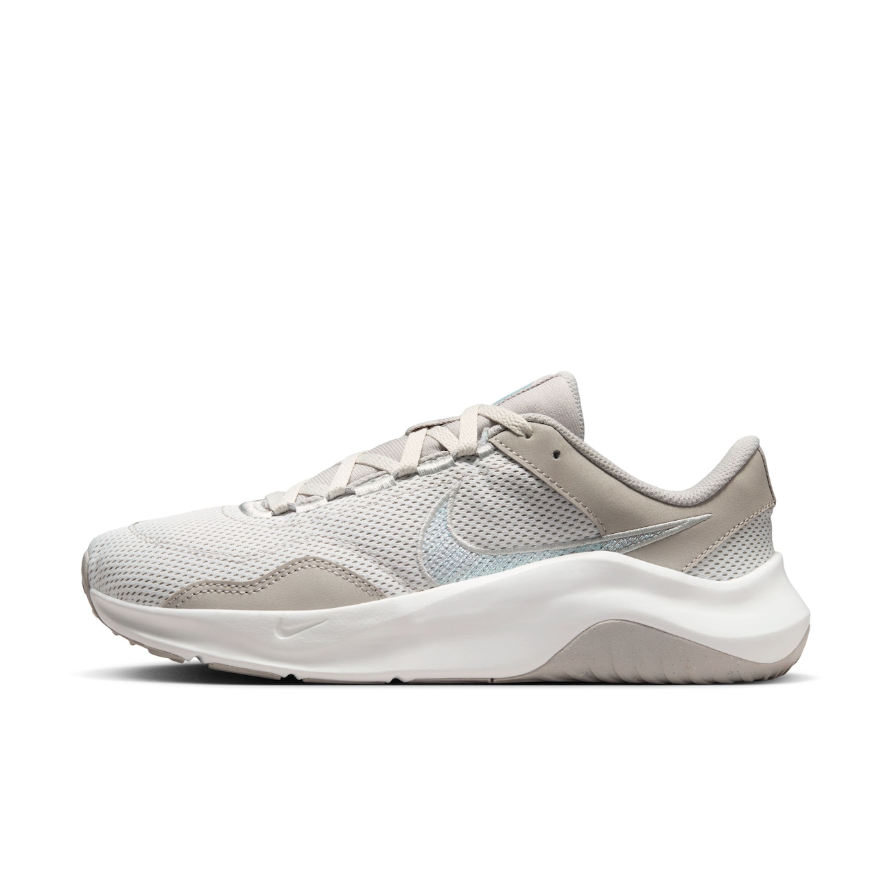 Tênis Nike Legend Essential 3 Next Nature Feminino