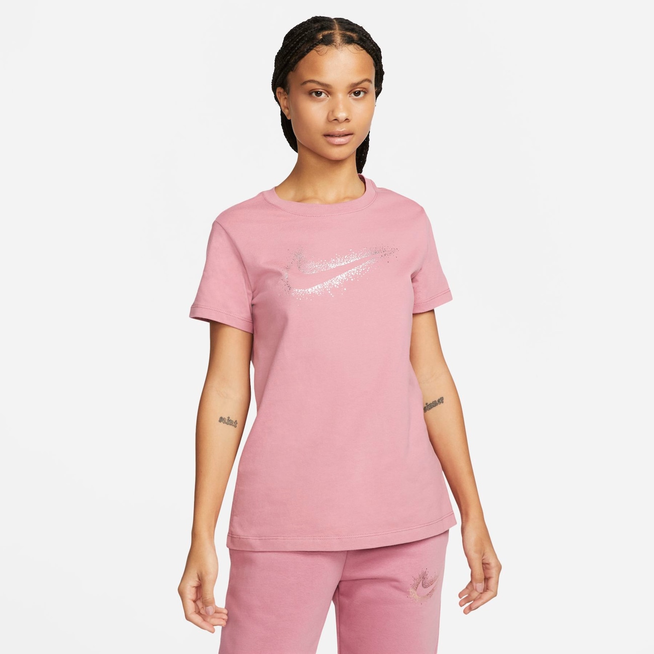 Camiseta Nike Sportswear Swoosh Feminina