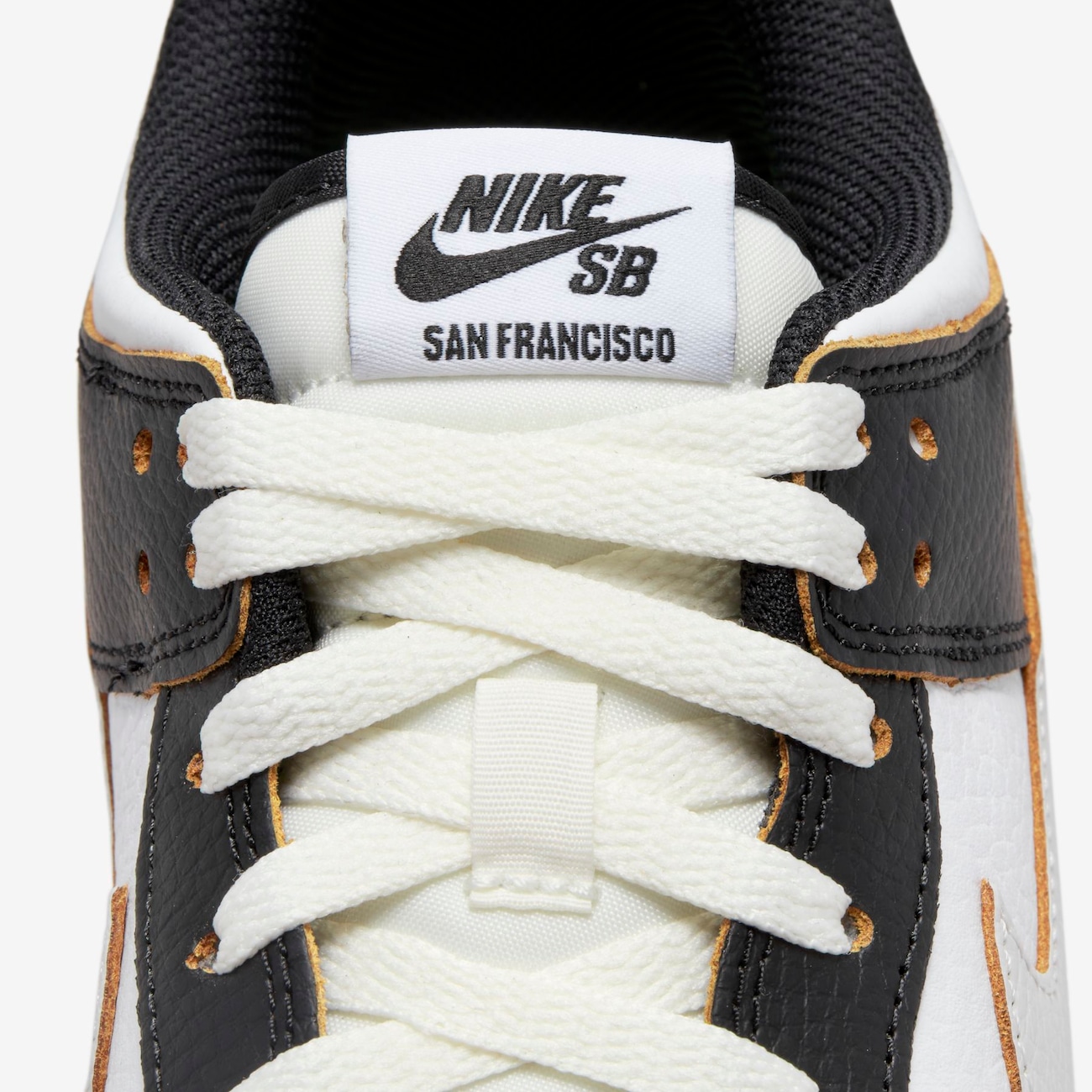 HUF x Nike SB Dunk Low OG San Francisco - Nike