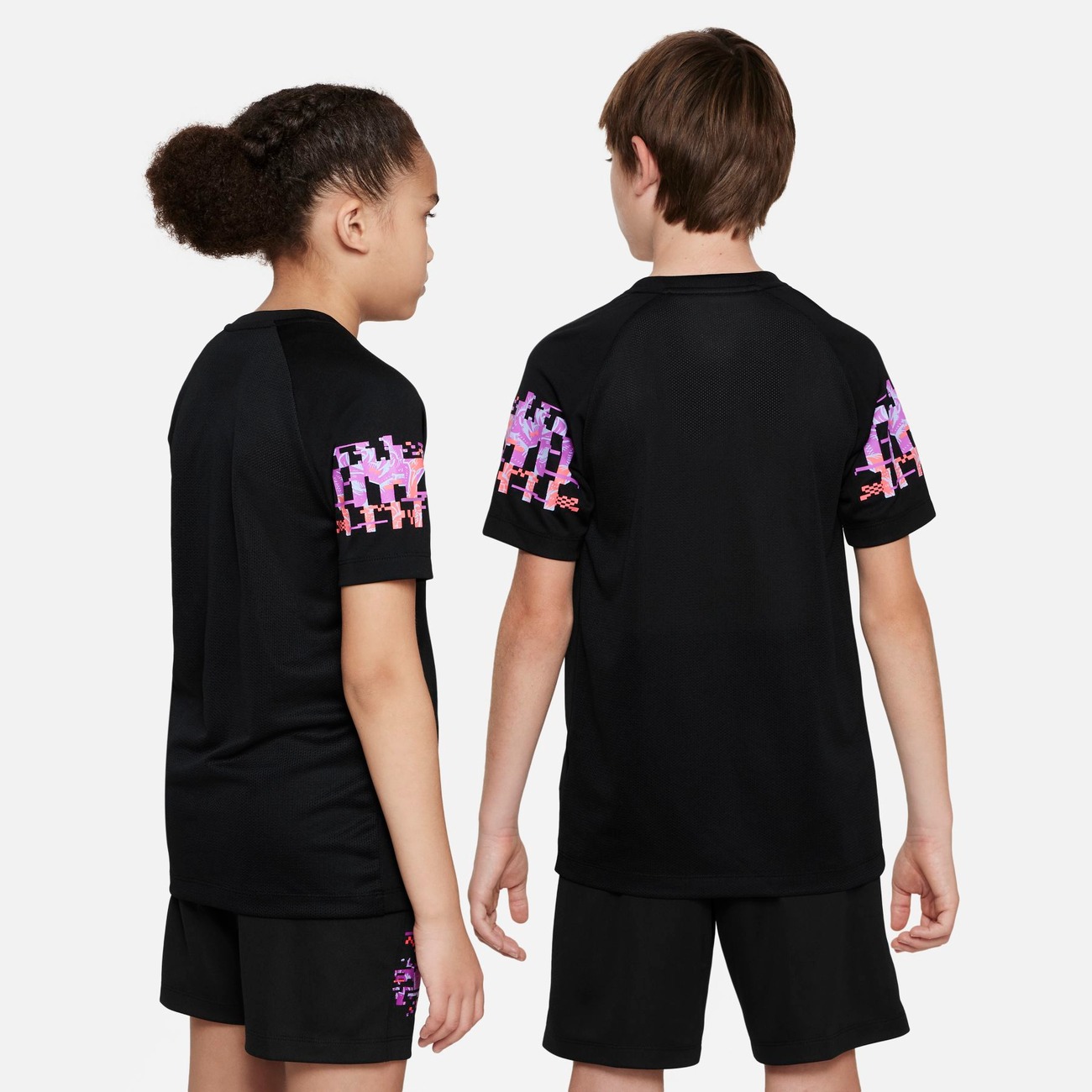 Camiseta Nike Infantil Boys CR7 Dry Top - GG : : Moda