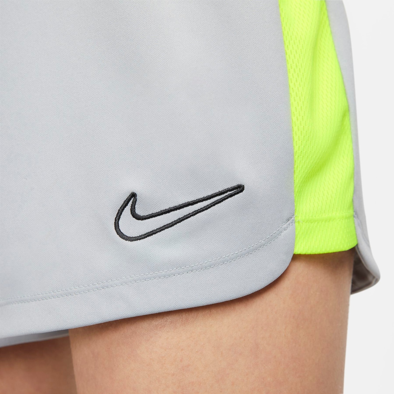 Shorts Nike Dri-FIT ACD23 Feminino DR1362-010 - Ativa Esportes