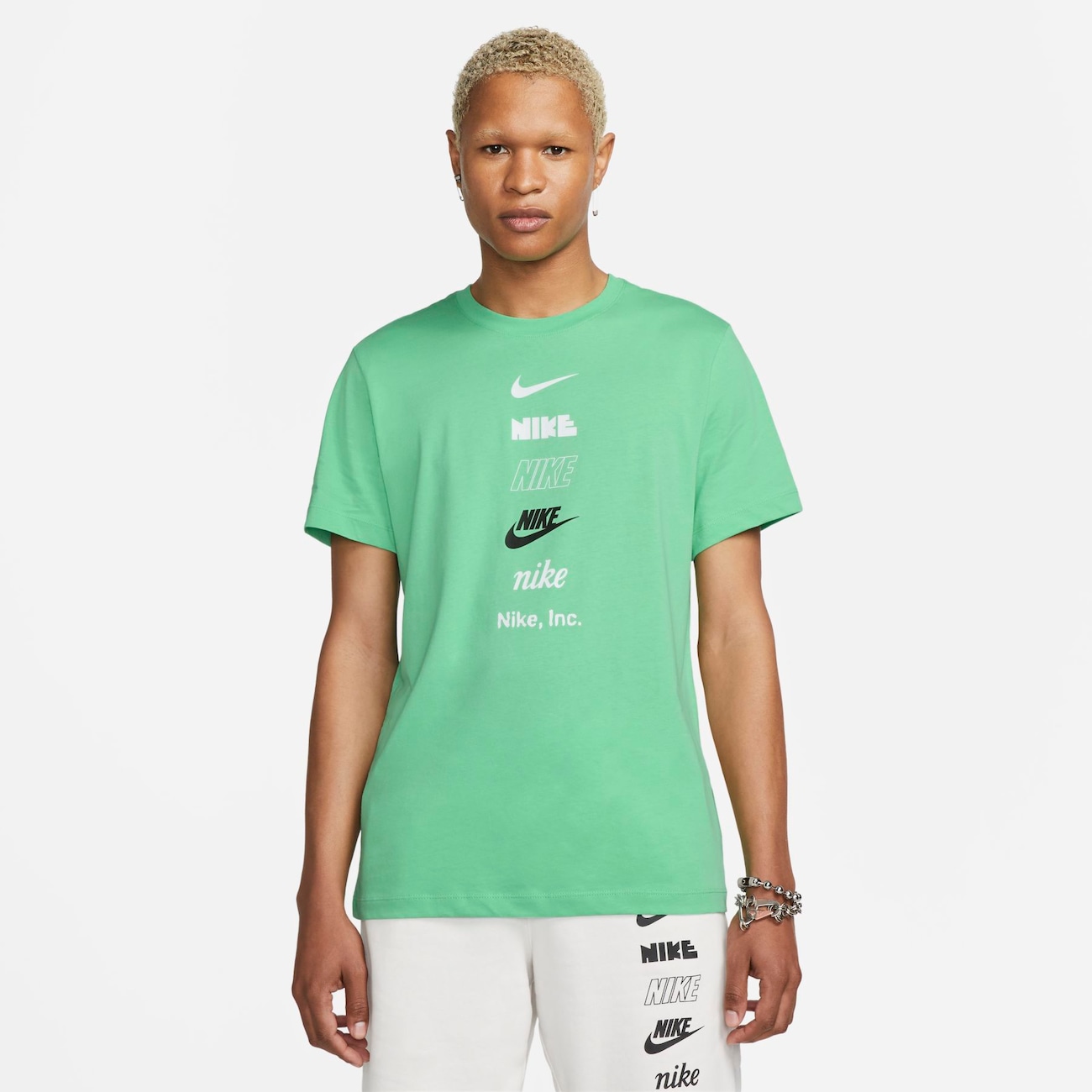Camiseta Nike Sportswear Masculina