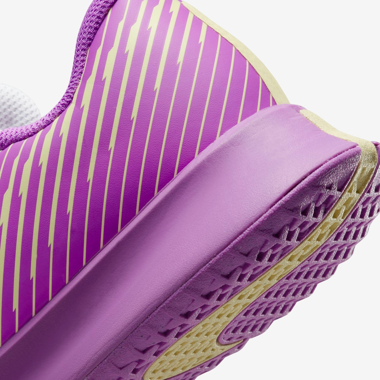 Tênis Nike Air Zoom Vapor Pro 2 Feminino - Nike