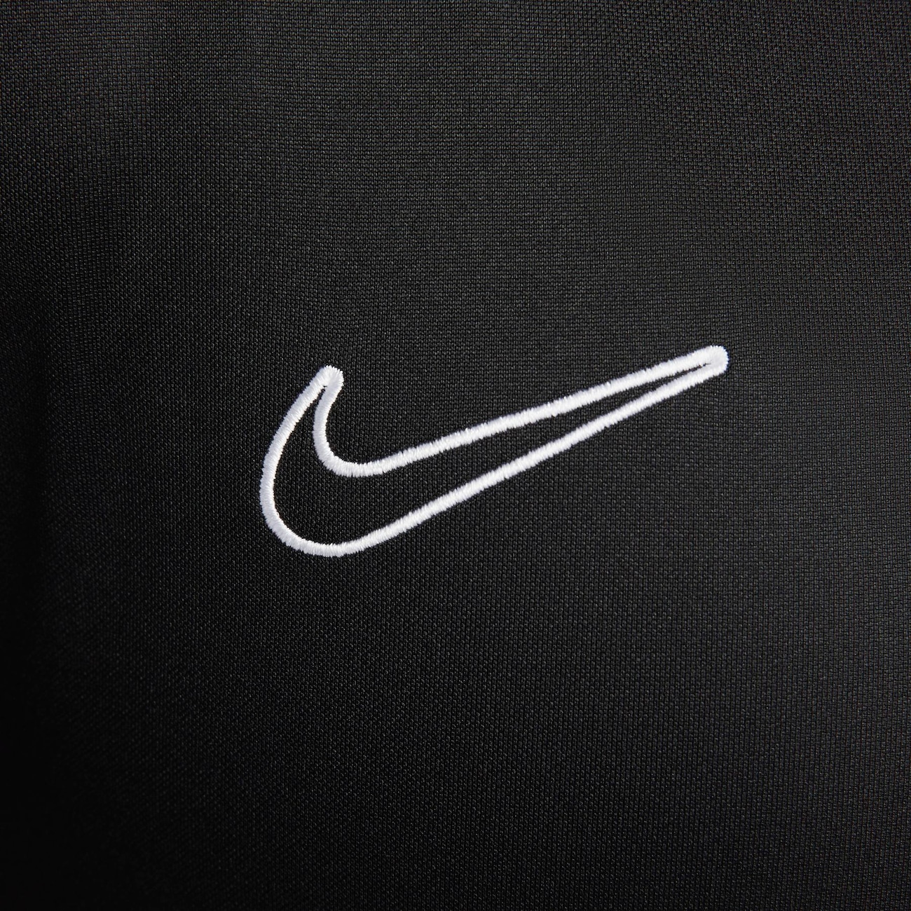 Camiseta Nike Dri-FIT Academy 23 - Feminina