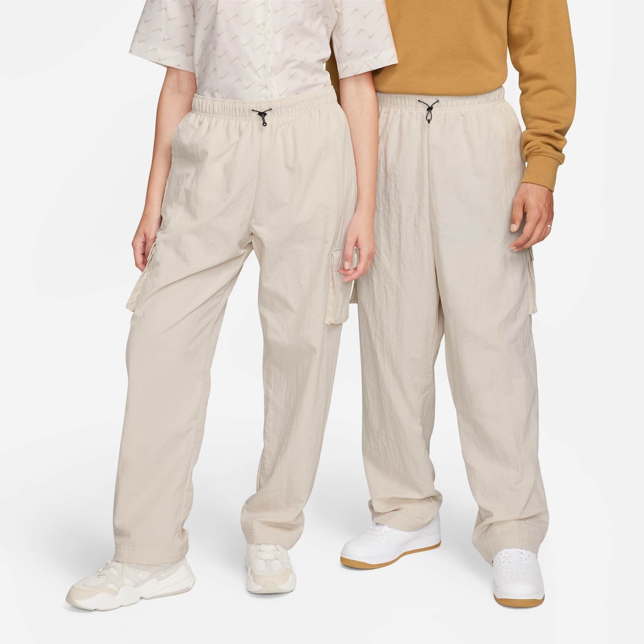 Calça Nike Sportswear Essential Feminina