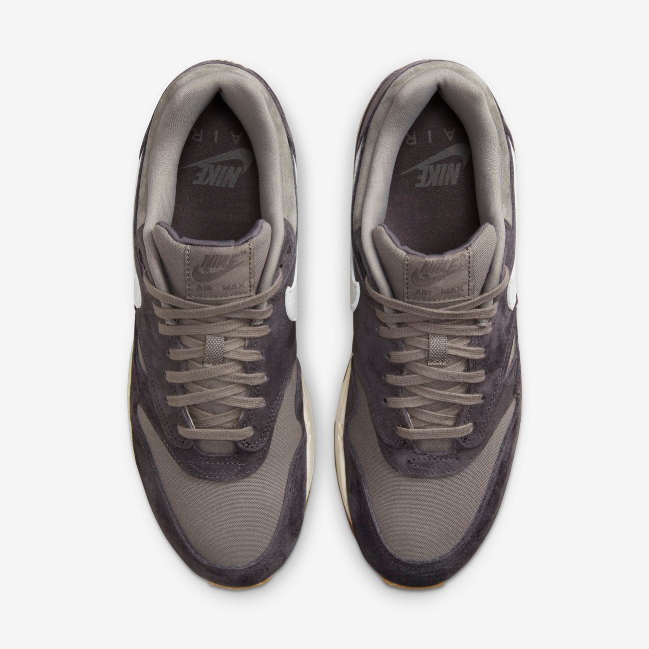 Nike grey store air max 1