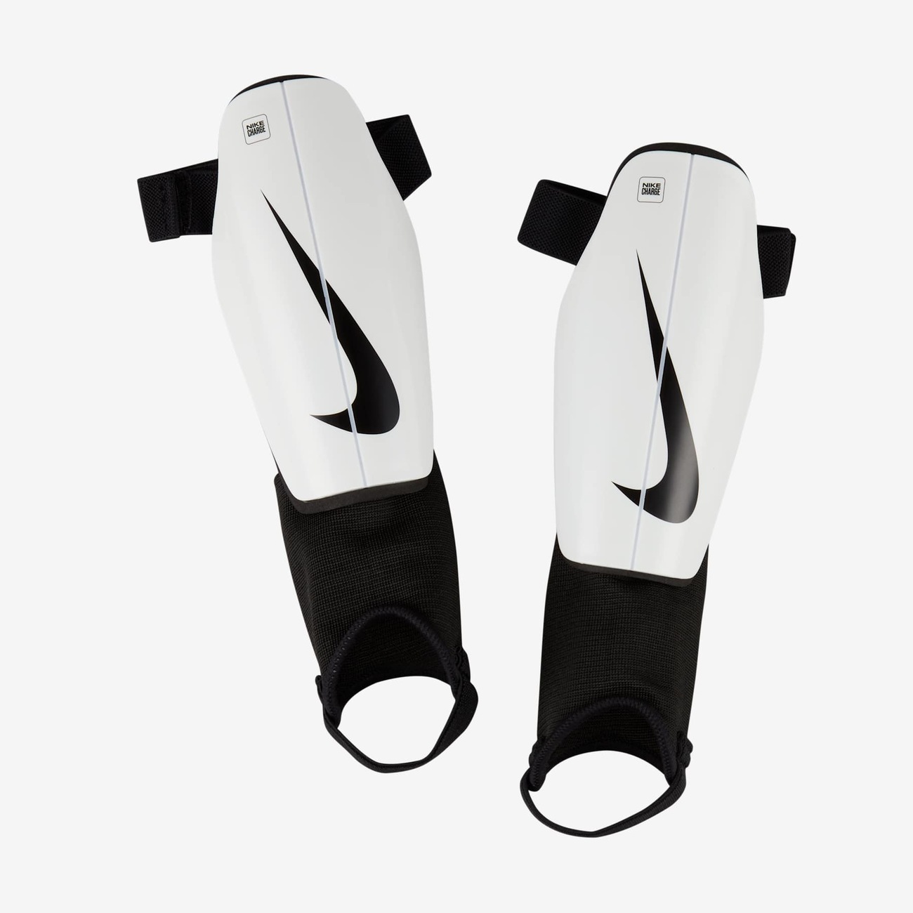 Caneleira Nike Charge Infantil
