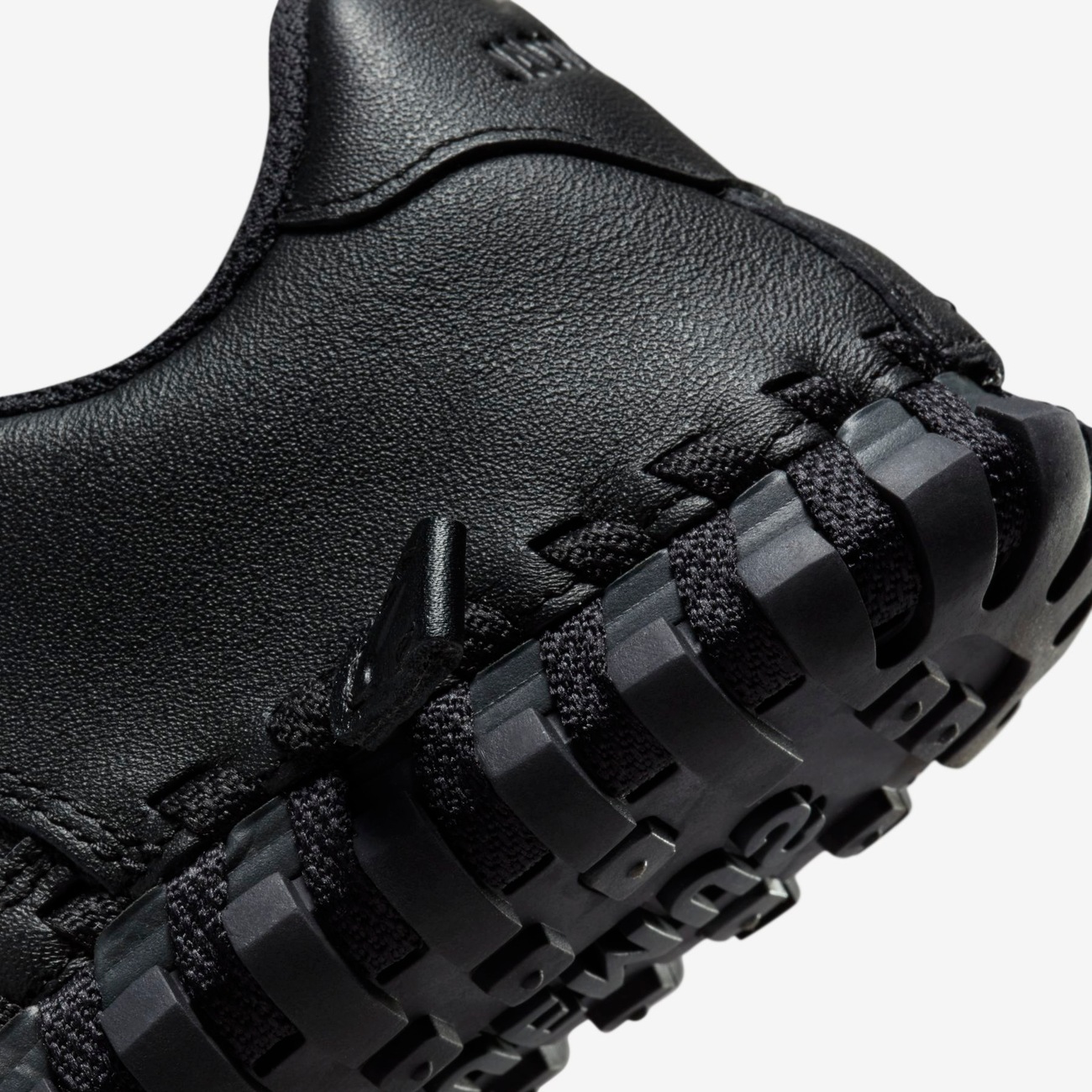 J FORCE 1 - Nike