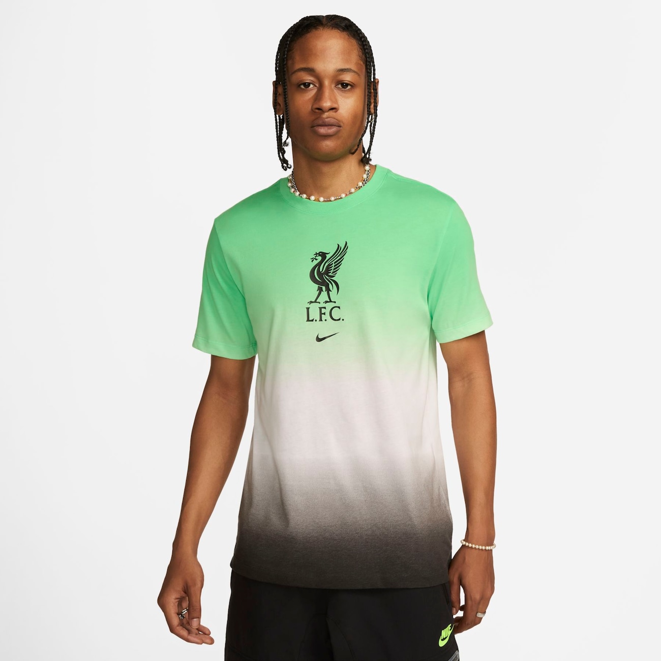 Camiseta Nike Liverpool Crest Masculina - Faz a Boa!