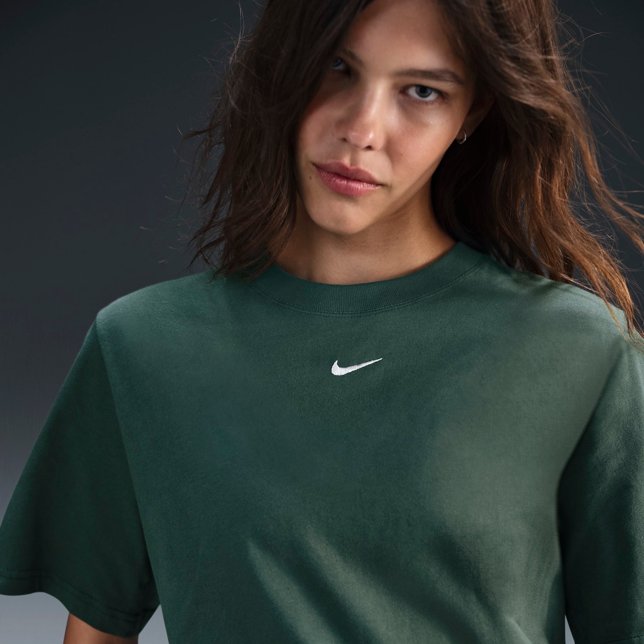 Camiseta Nike Sportswear Feminina