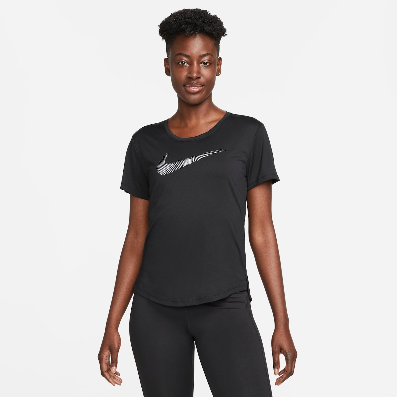 Camiseta Nike Dri-FIT Swoosh Feminina