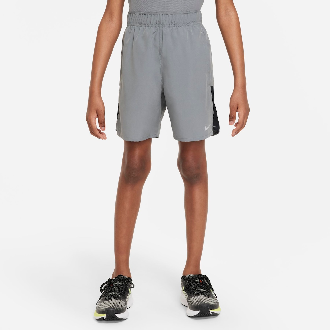 Shorts Nike Dri-FIT Challenger Infantil