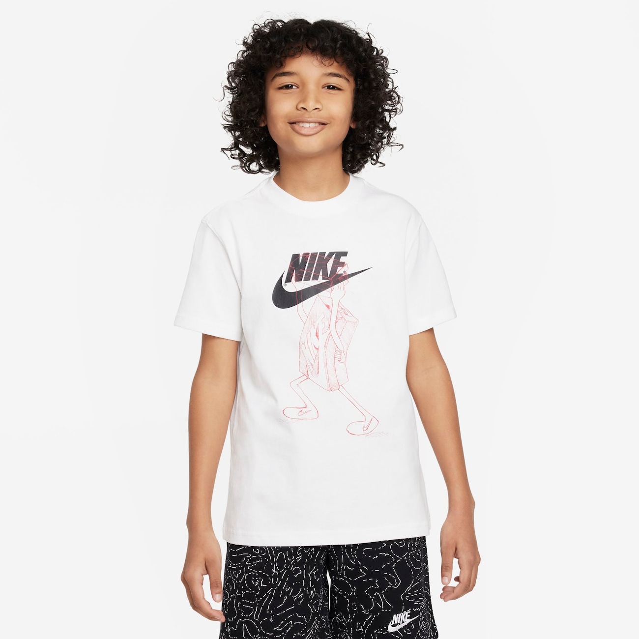 Camiseta Nike Sportswear Boxy Infantil