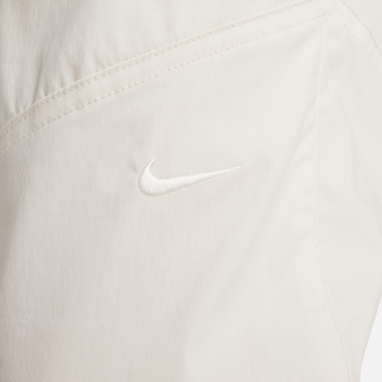 Calça Nike Sportswear Essential Woven - Feminina