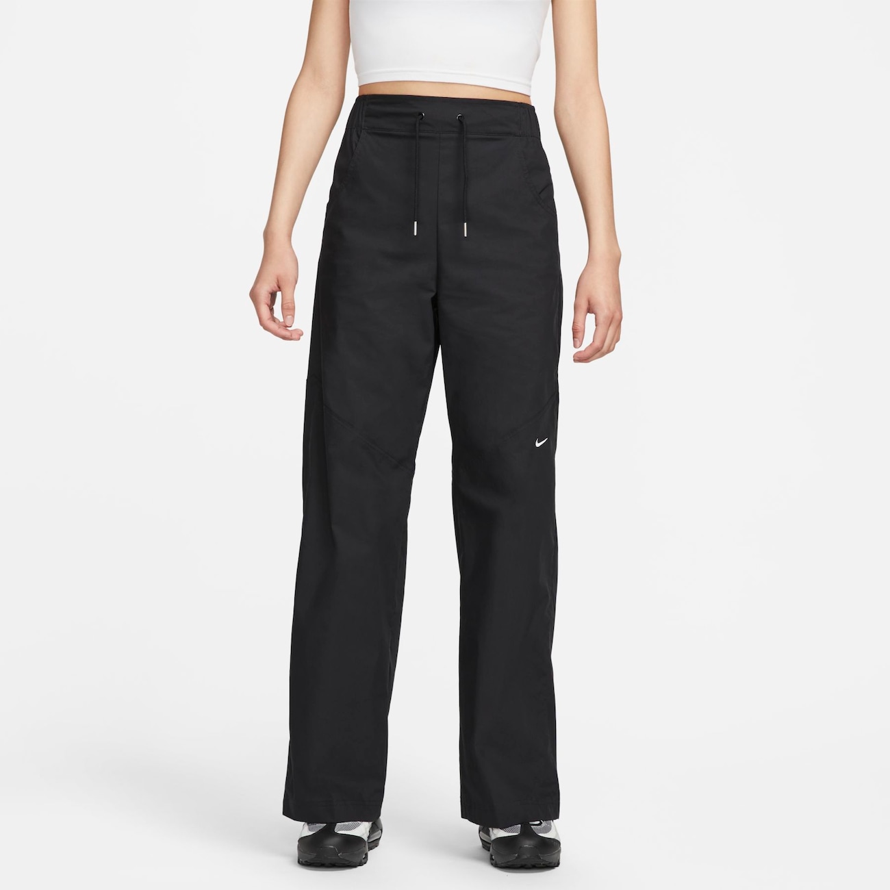 Calça Nike Sportswear Essential Woven Feminina