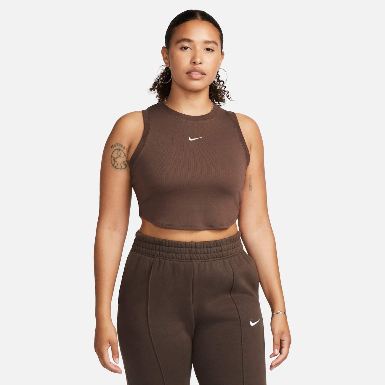 Regata Nike Sportswear Cropped Essentials Feminina