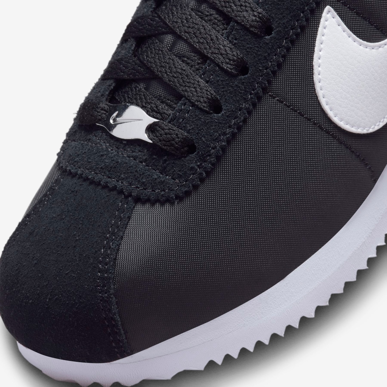 Hightop nike hot sale cortez