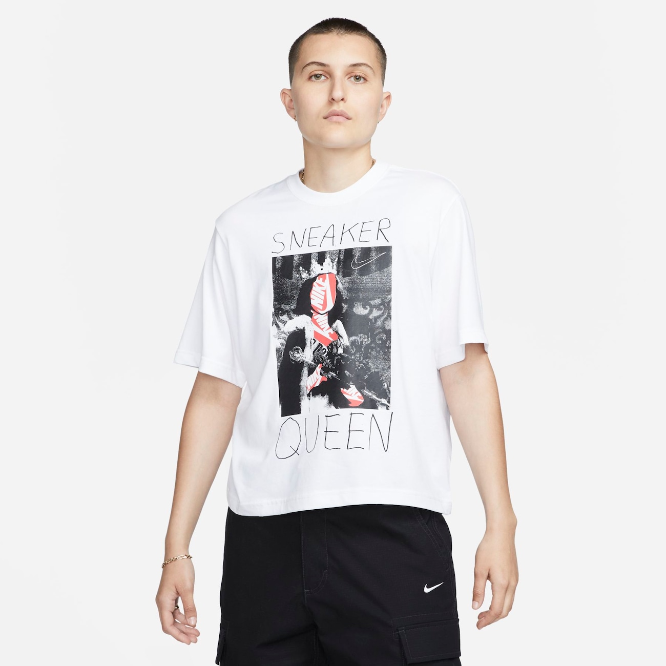 Camiseta Nike Sportswear Boxy Feminina