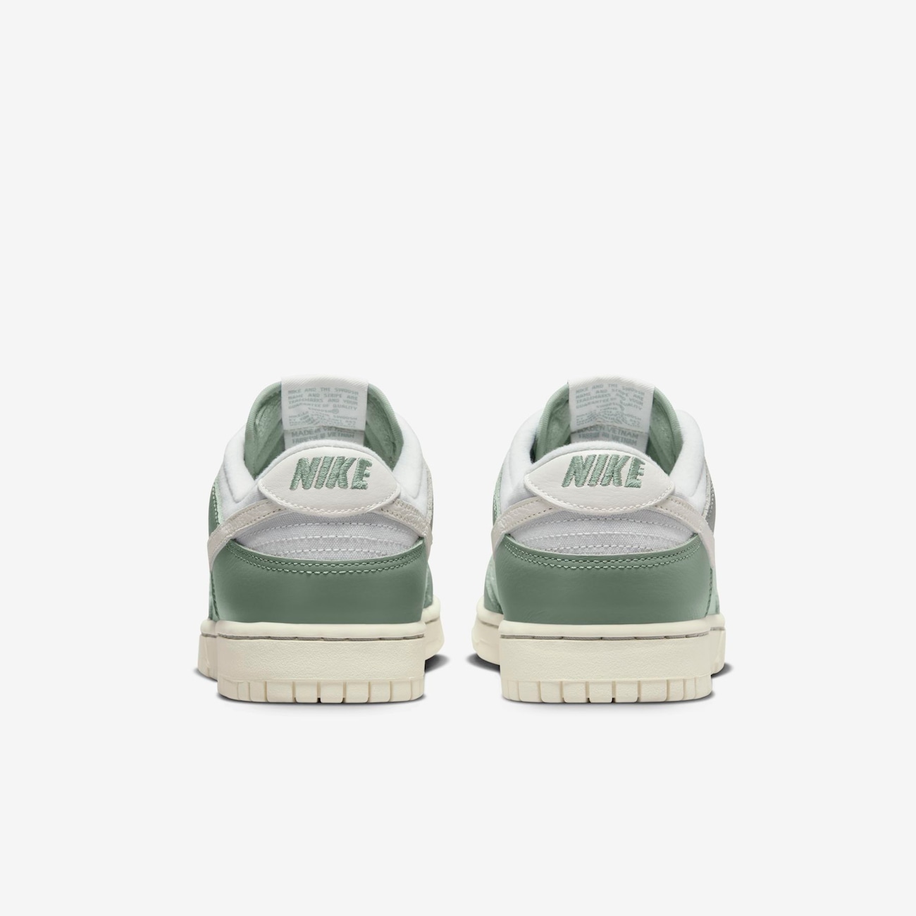 Dunk Low Retro - Nike