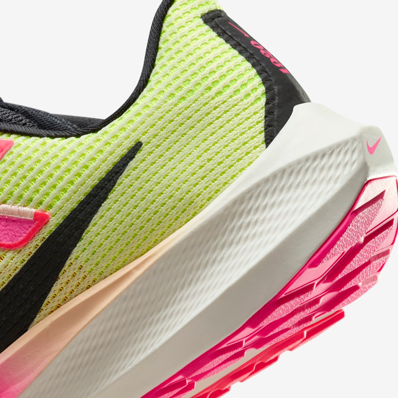 Tênis Nike Air Zoom Pegasus 40 Premium Masculino - Nike