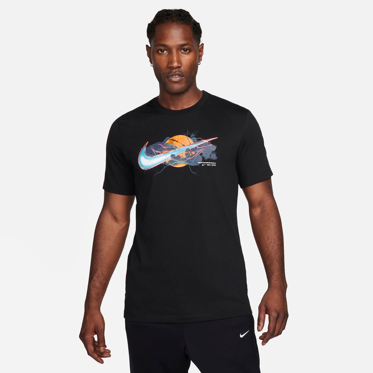 Camiseta Nike Swoosh Masculina - Faz a Boa!
