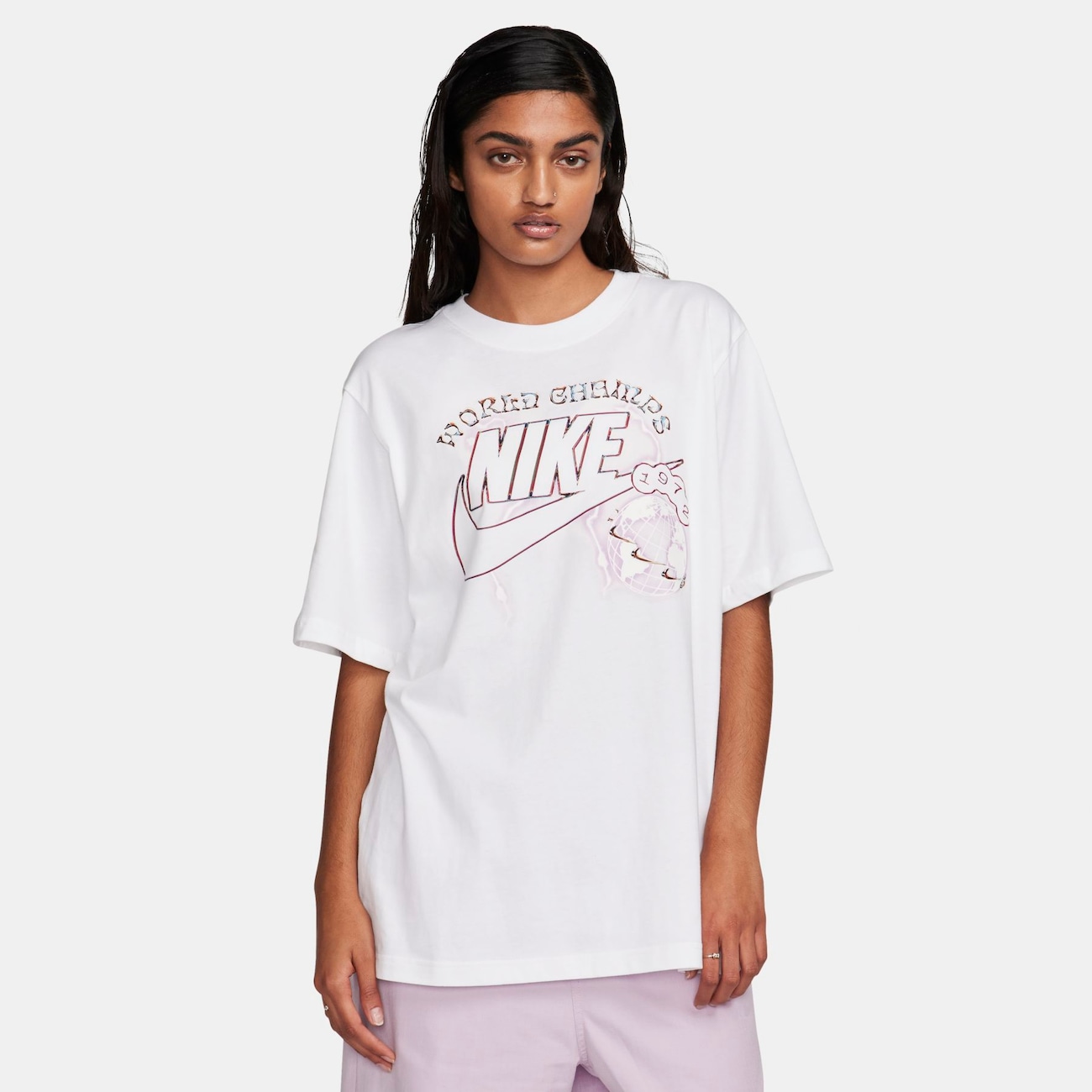 Nike Sportswear-T-shirt til kvinder - hvid