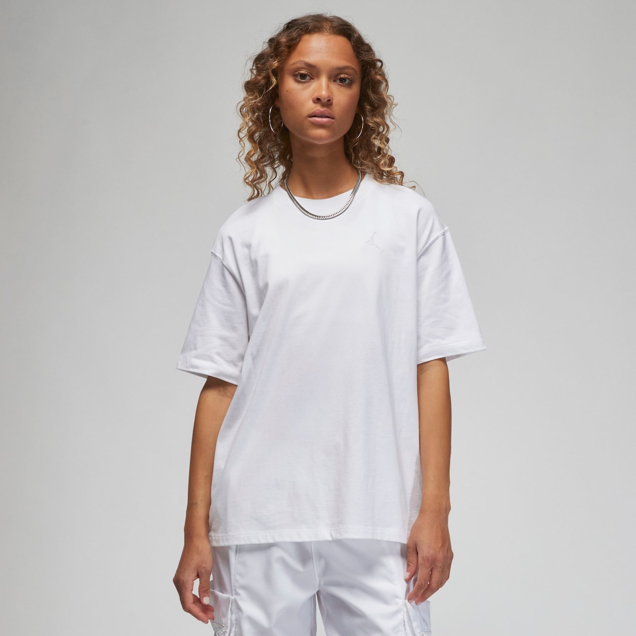 Camiseta Jordan Essentials Feminina