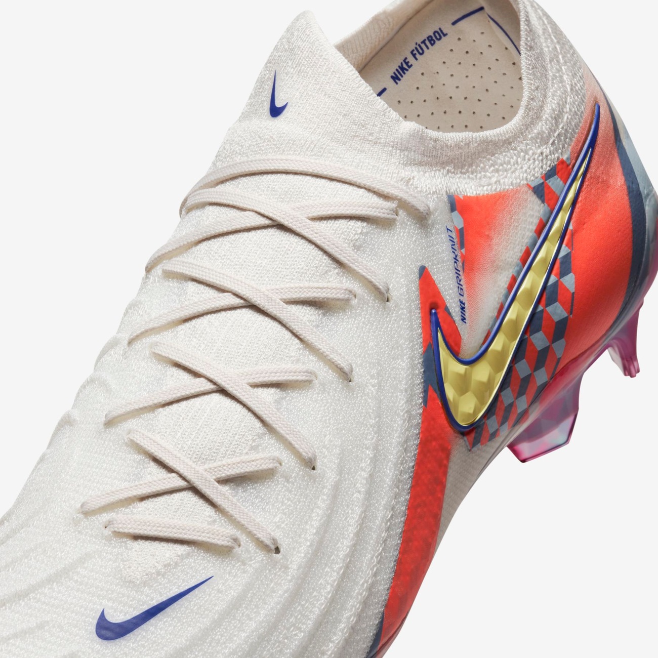 Chuteira Phantom GX II Elite Campo - Nike